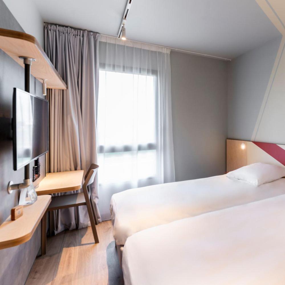 Ibis Budget Morlaix Esterno foto