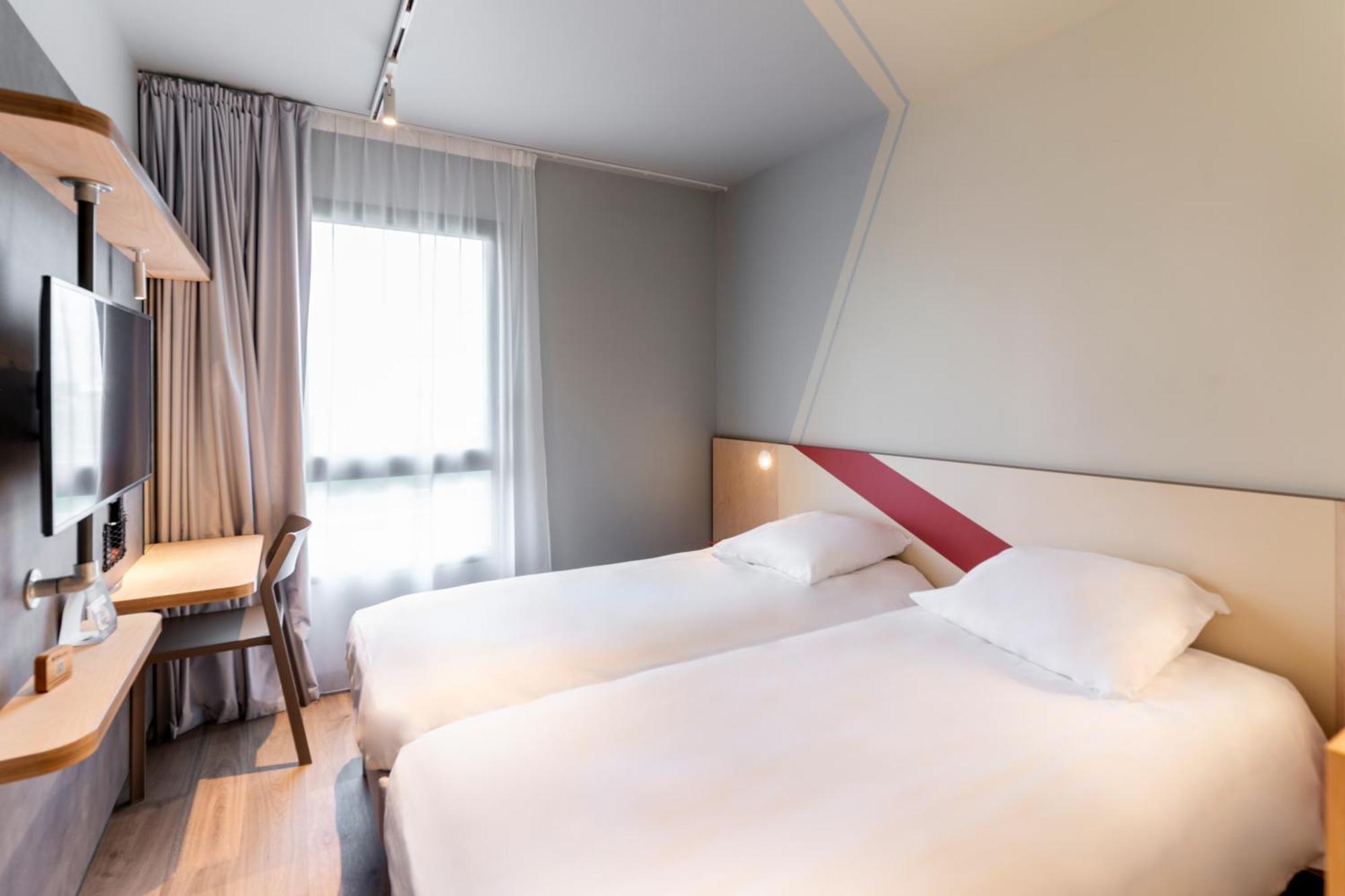 Ibis Budget Morlaix Esterno foto