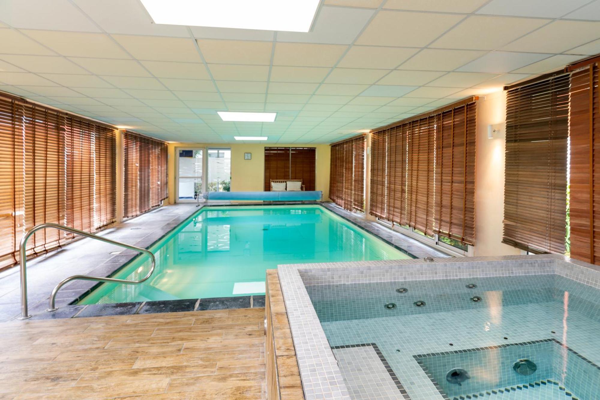 Ibis Budget Morlaix Esterno foto